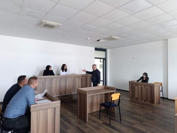 Studenti Pravnog fakulteta Univerziteta u Travniku demonstrirali znanje kroz simulirano suđenje u Živinicama